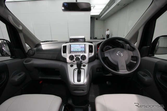 NV200バネットタクシー