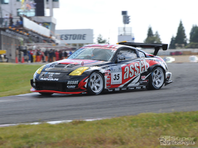 ST-1クラス=総合2位の35号車「asset.テクノファーストZ」。こちらは市販車のCBA-Z33。(C) スーパー耐久機構。写真提供:スーパー耐久機構