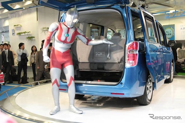 ステッフワゴン新型