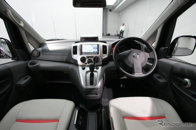 NV200バネットタクシー