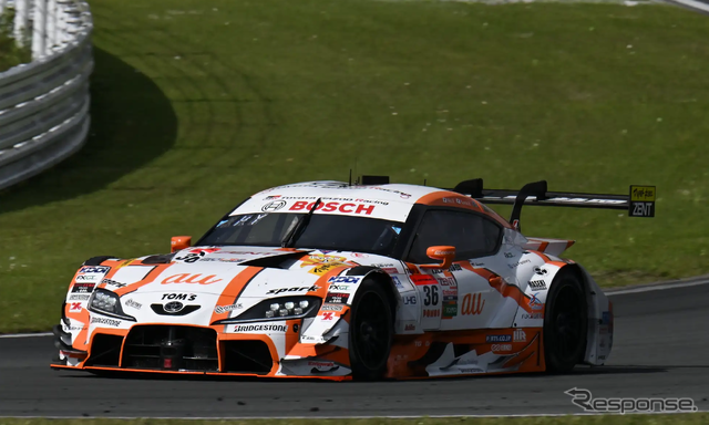 GT500クラス展示車両：au TOM'S GR Supra