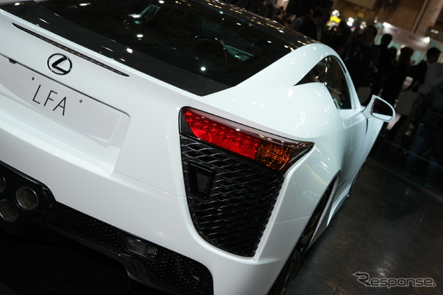 レクサス LFA