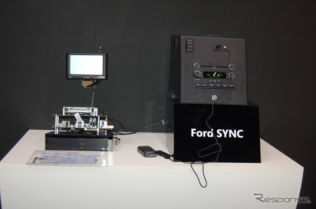 フォード SYNCのデモ