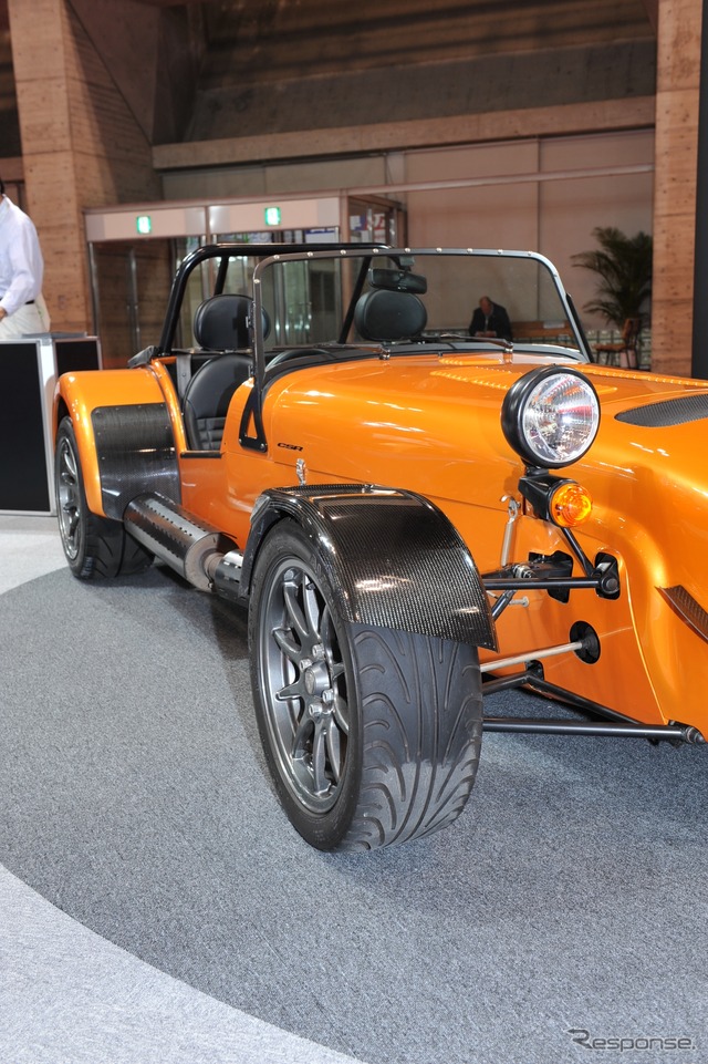 ケーターハム CSR175EU4