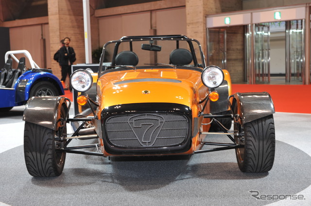 ケーターハム CSR175EU4