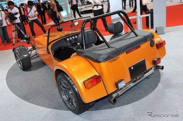 ケーターハム CSR175EU4