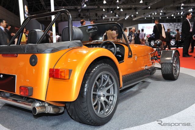 ケーターハム CSR175EU4