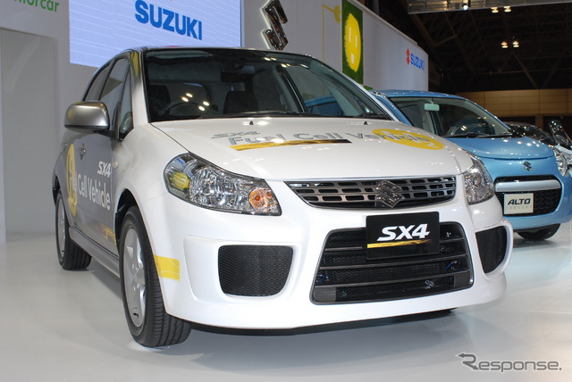 スズキ SX4-FCV