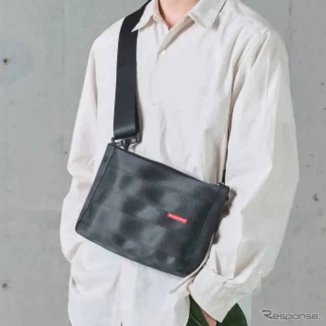 シートベルトサコッシュ：6,600円（税込）