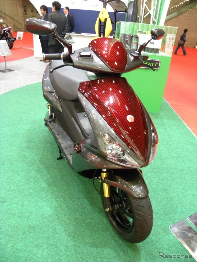 アディバR125EV