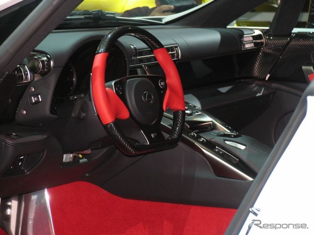 レクサスLFA
