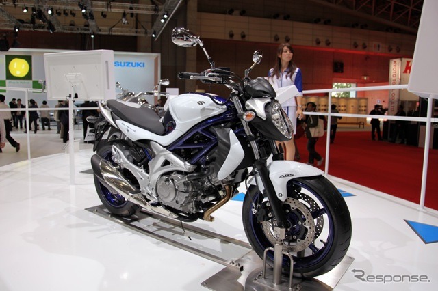 スズキ・グラディウス400ABS