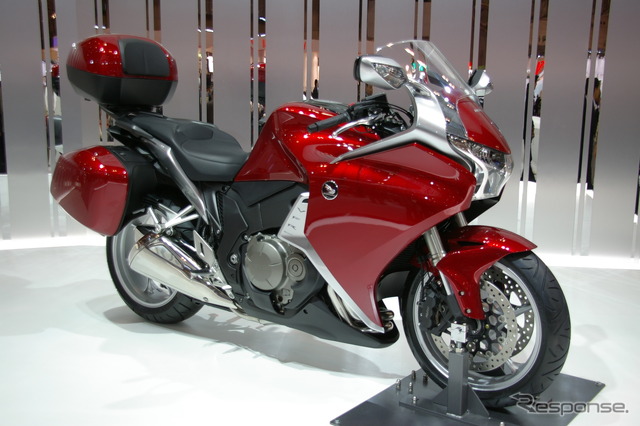 ホンダ VFR1200F