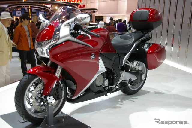 ホンダ VFR1200F