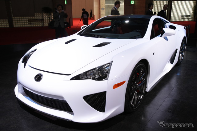 レクサス LFA