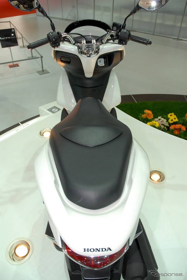 ホンダPCX