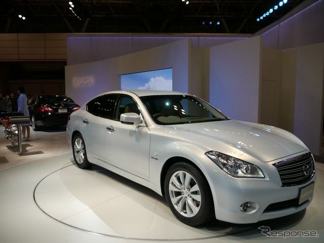 日産フーガHV