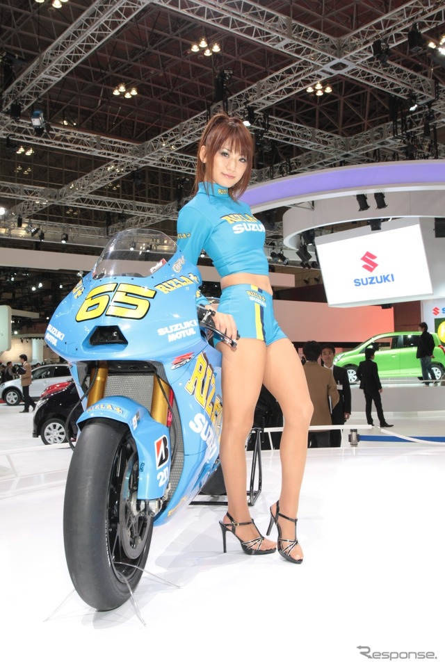 スズキ