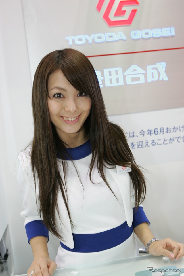 豊田合成