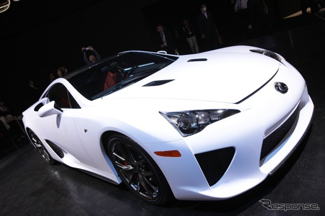 レクサスLFA