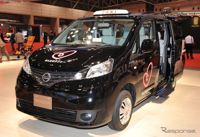 日産 NV200バネット みんなのタクシー
