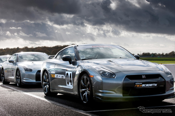 日産レースアカデミーのGT-R