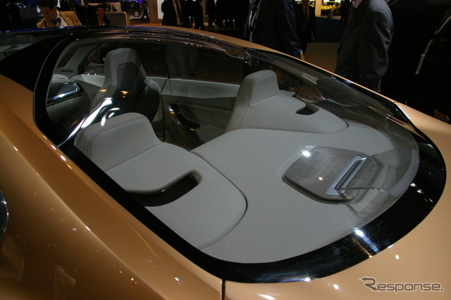S60コンセプト(フランクフルトモーターショー09)