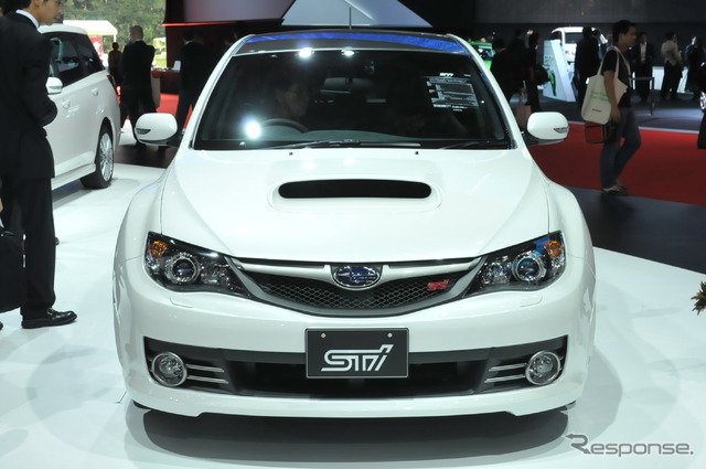 スバル インプレッサ WRX STIカーボン