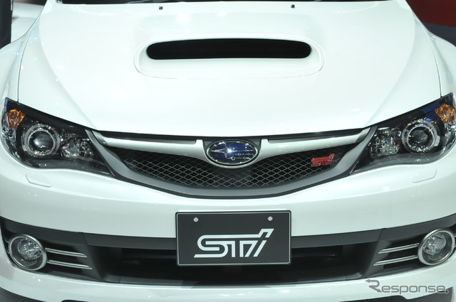 スバル インプレッサ WRX STIカーボン