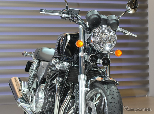 ホンダ CB1100