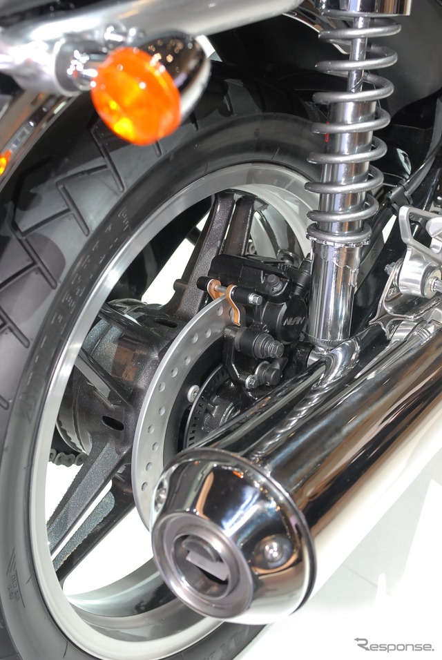 ホンダ CB1100
