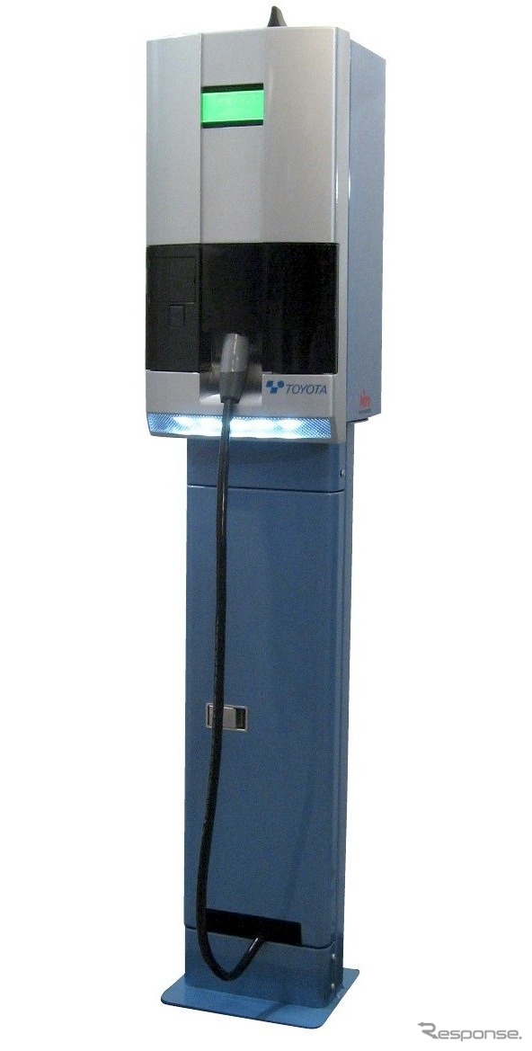 NTTデータ向け通信機能付充電スタンド