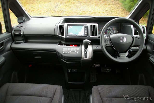 ステップワゴン新型