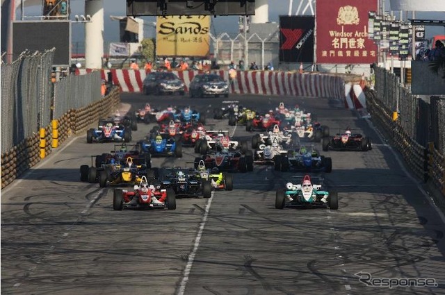 F3マカオグランプリのスタートシーン