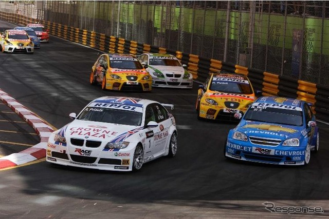 WTCCのレースシーン