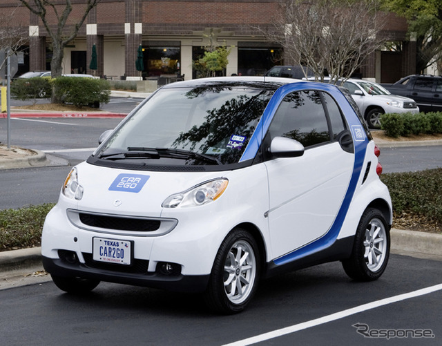 スマート フォーツーを使用したカーシェアリング「car2go」(カーツーゴー)