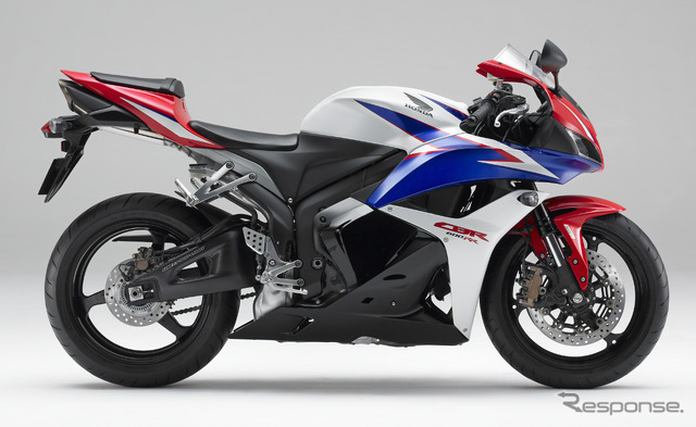 CBR600RR ABS（トリコロール）