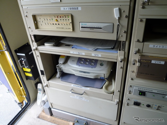 車載型地球局(衛星通信車)