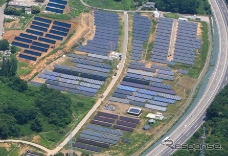 山梨県北杜市の大規模太陽光発電所
