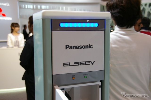東京モーターショーブで展示していたEV充電器のコンセプト