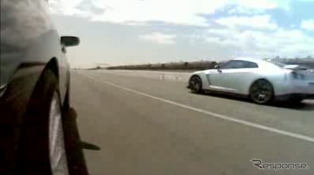 GT-R 対 GT500スーパースネーク