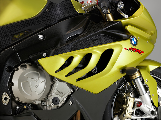 S1000RR(エス・セン・アール・アール)