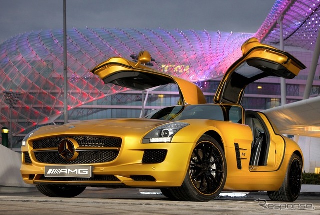 SLS AMGデザートゴールド