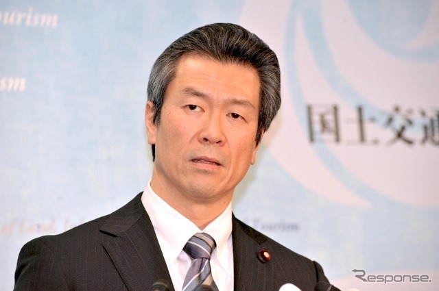 21日、国交省定例会見にて(撮影=中島みなみ)