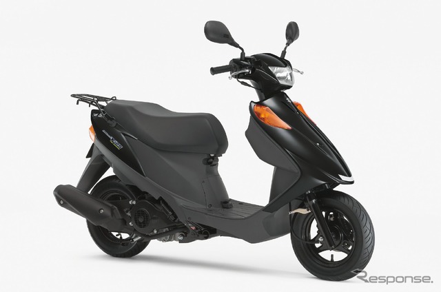 アドレスV125（グラススパークフルブラック）