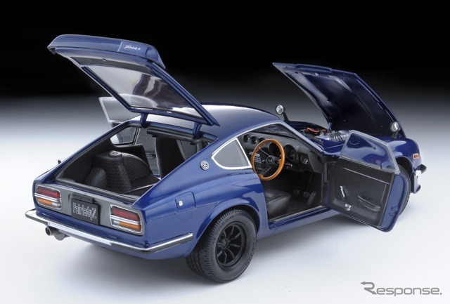 日産フェアレディZ-L(S30)ストリートスポーツ