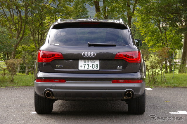 Q7 4.2FSIクワトロ