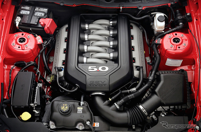 フォード マスタング GT 5.0リットル V8