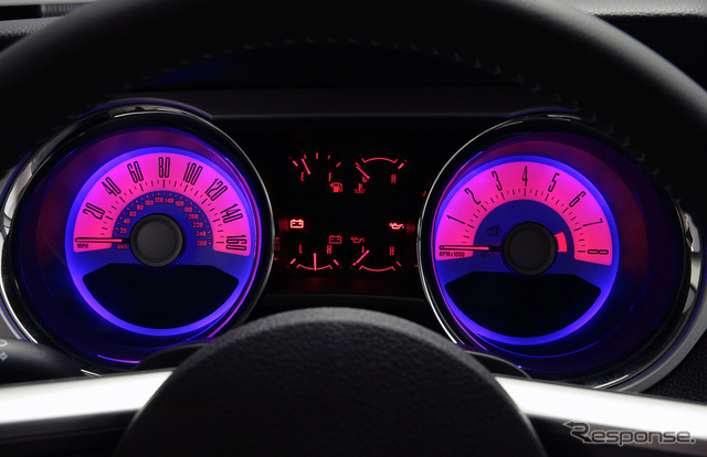 フォード マスタング GT 5.0リットル V8