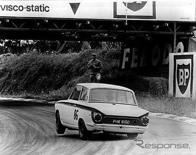 【ロータス写真蔵】スポーツカー、F1、自転車、ボート……歴史の写真21点
